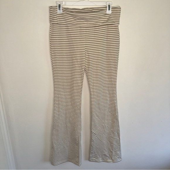 Edikted Kaeli Stripe Flare Pants - Beige Medium - Picture 2 of 5